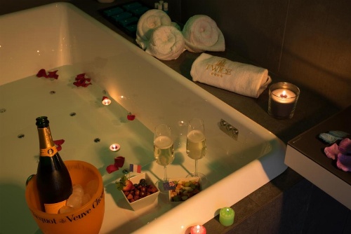 Twice - Naples image 48